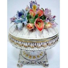Capodimonte Style Tureen with Flower Cover/Lid  -18"   183172730983